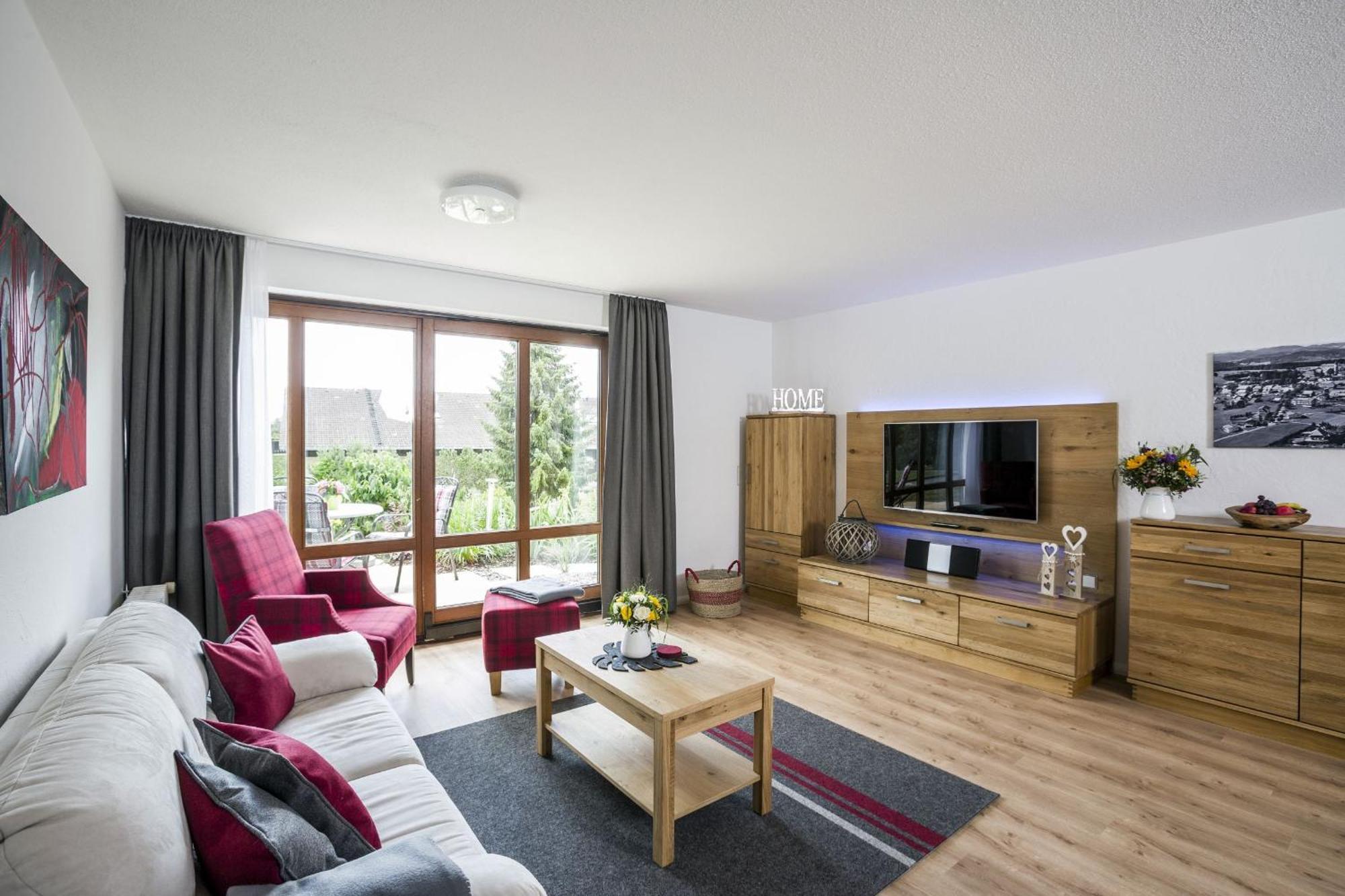 Ferienwohnung Mit 78Qm Höchenschwand Buitenkant foto